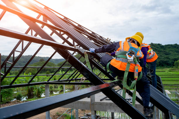Best Affordable Roofing Company  in Hutchinson, KS